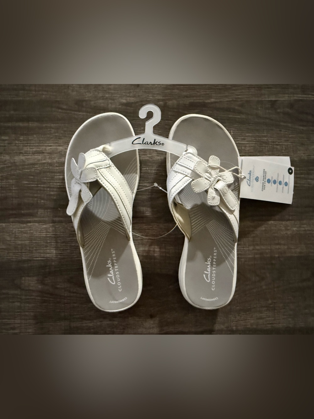Clarks White Cloudsteppers Floral Thong Sandals for Women